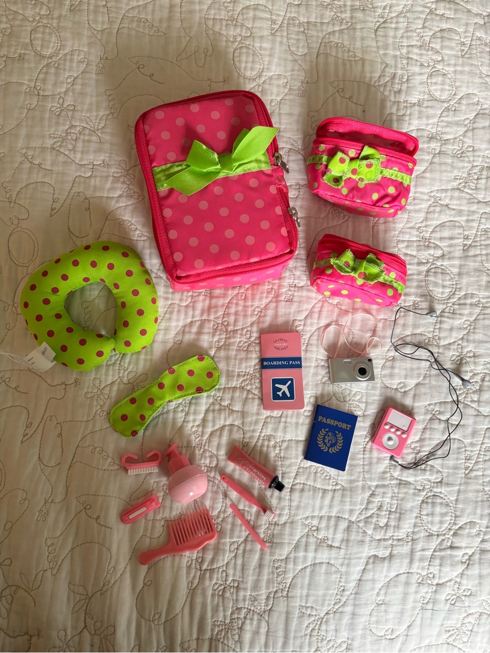 Our Generation Luggage and Travel Set